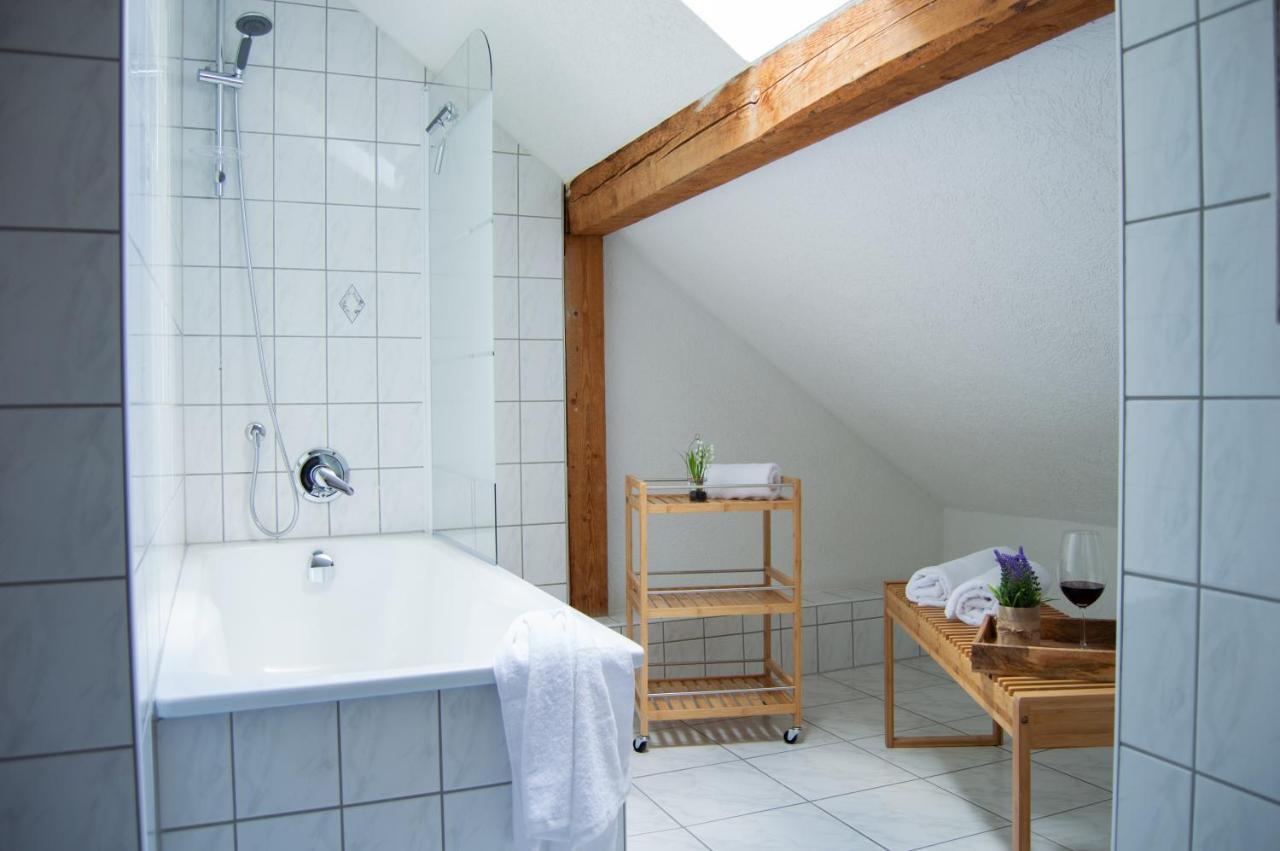 Wellness Mitten In Der Wasserfallstadt Triberg Триберг Экстерьер фото